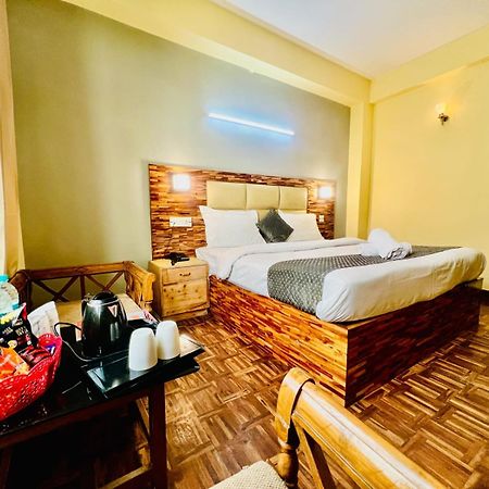 Hotel Kalinga Grand - Luxury Comfort !! Travellers Delight !! Budget Friendly !! Prime Location !! Guest Favourite Manāli Eksteriør bilde